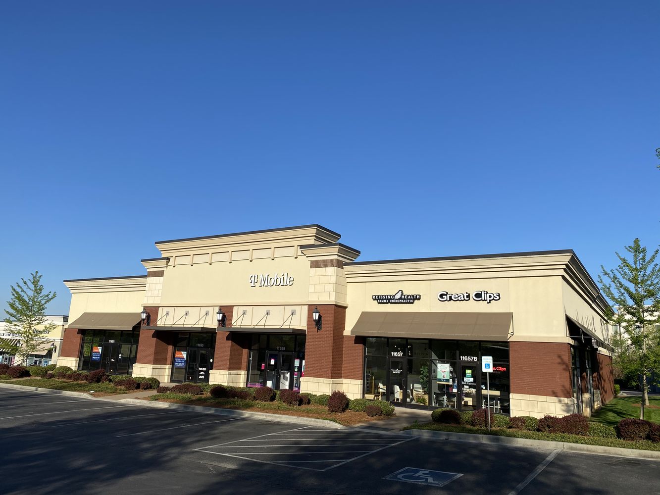 Parkside Station: 11651 Parkside Drive, Farragut, TN 37934